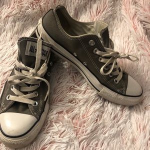 Gray All Star Converse 🌸